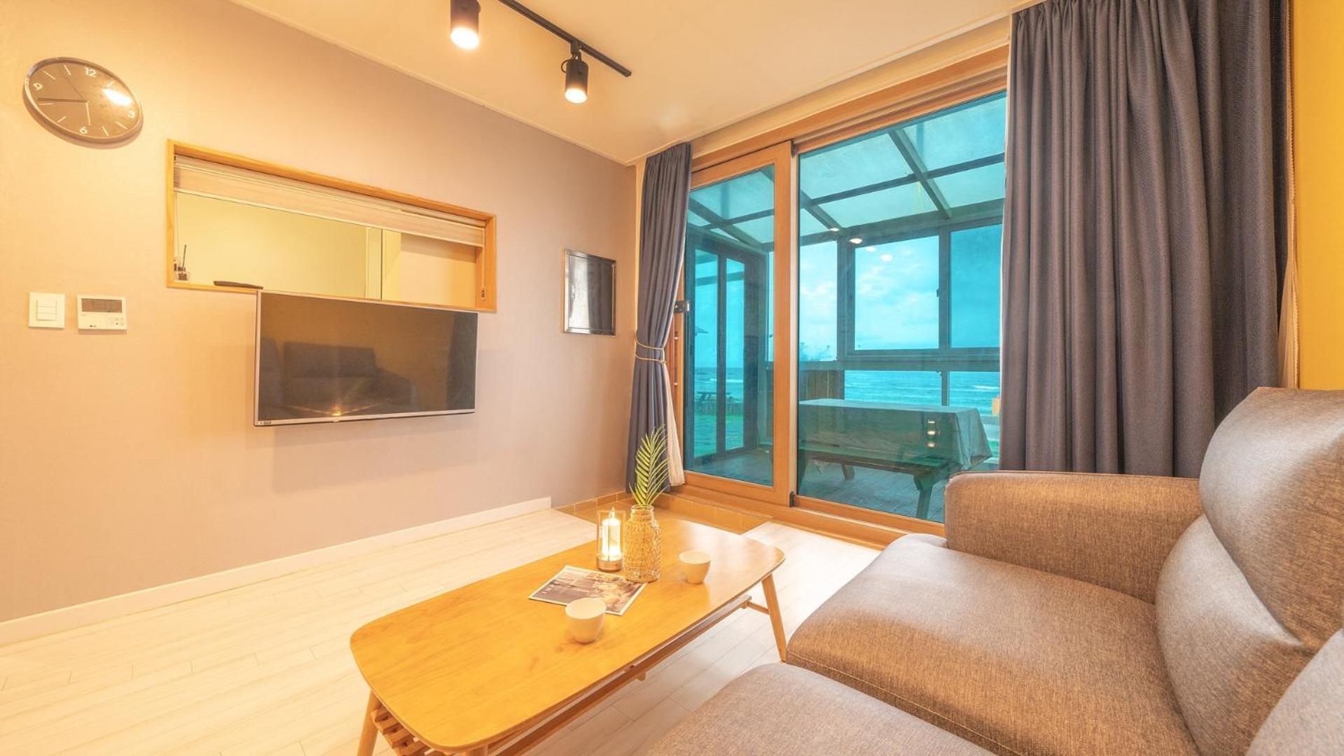 Goseong Littlesquare Oceanview Pension 객실 사진